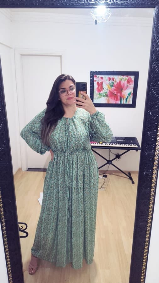 Aluna com bata Boho