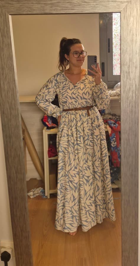 Aluna com vestido Boho