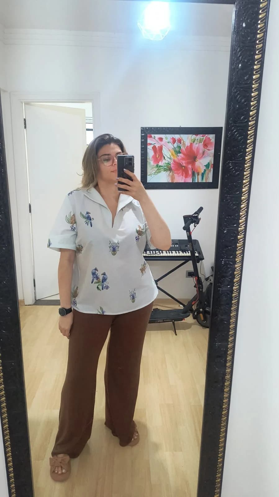 Aluna costurando